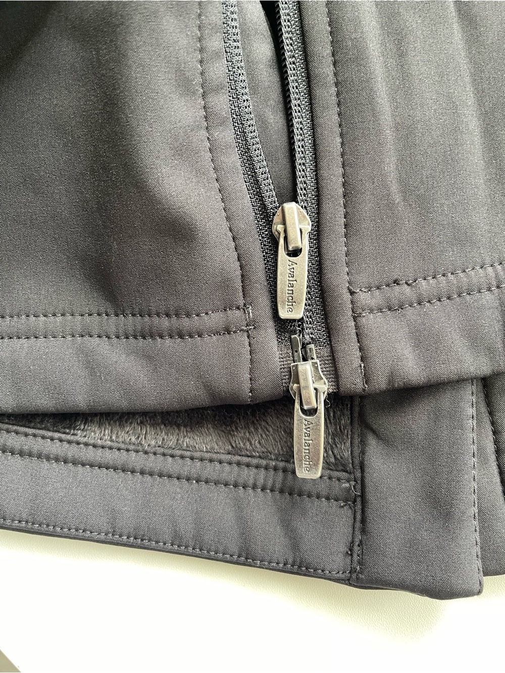 Avalanche Jacket - Picture 9 of 10